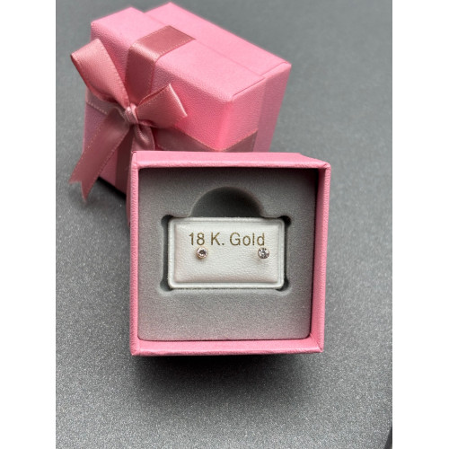 حلق طبي ذهب عيار18