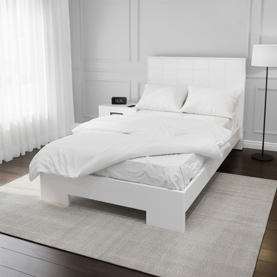 سرير مودرن خشبي أبيض مع كمودينو جانبي عملي سرير مودرن خشبي أبيض مع كمودينو جانبي عملي