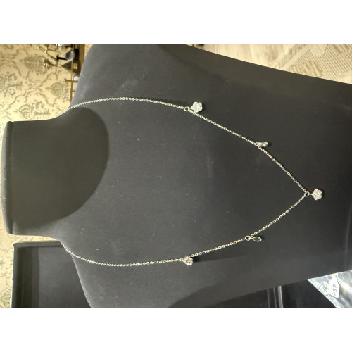 الفخامة الفخامة